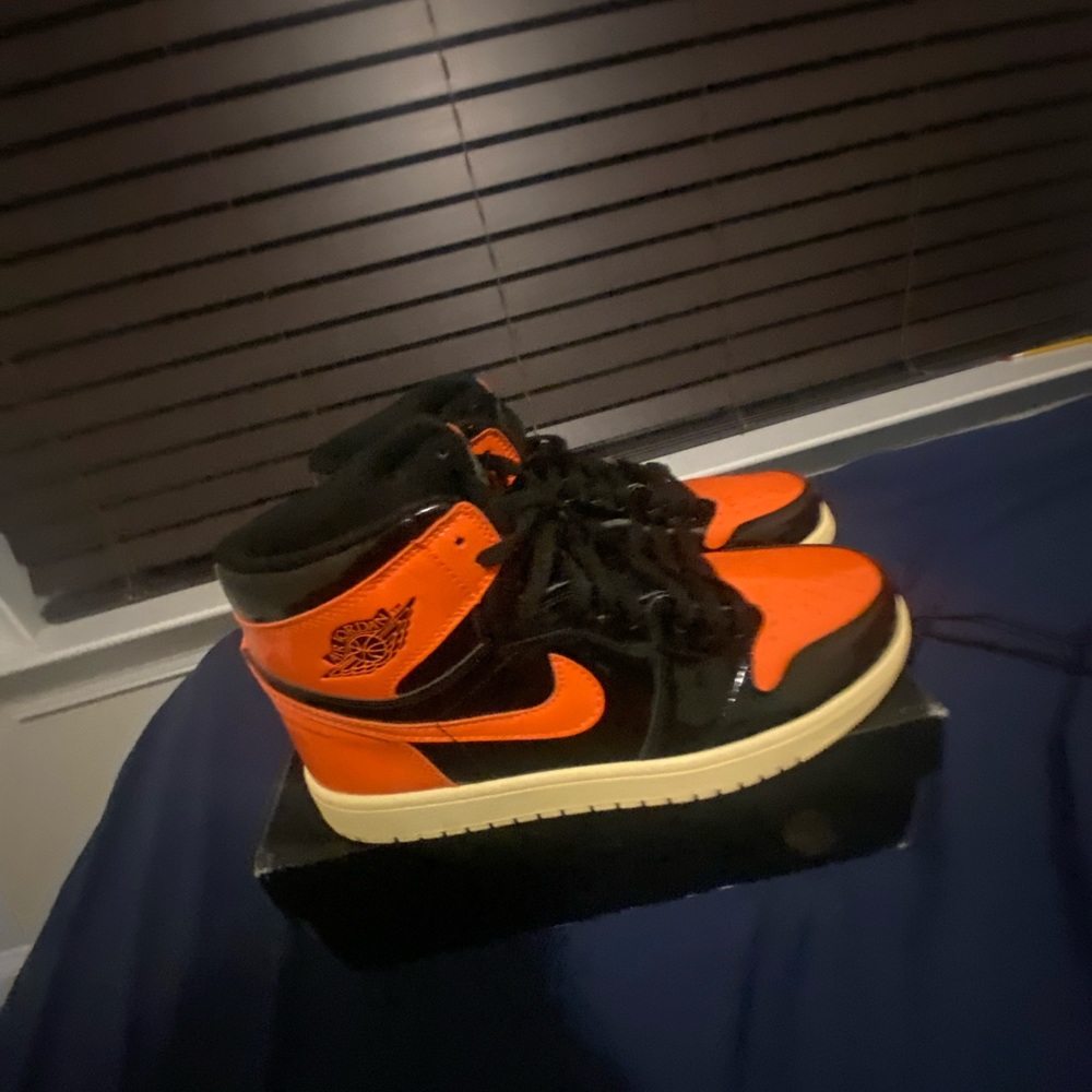 Shattered backboard 3.0 r